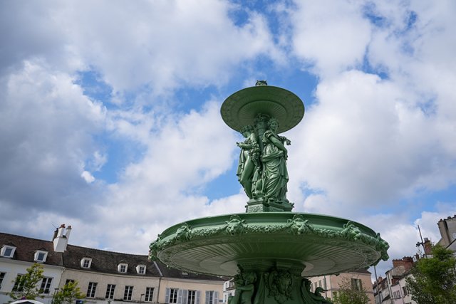 2025-07-25_travaux place saint-jean_2470_dsc01842